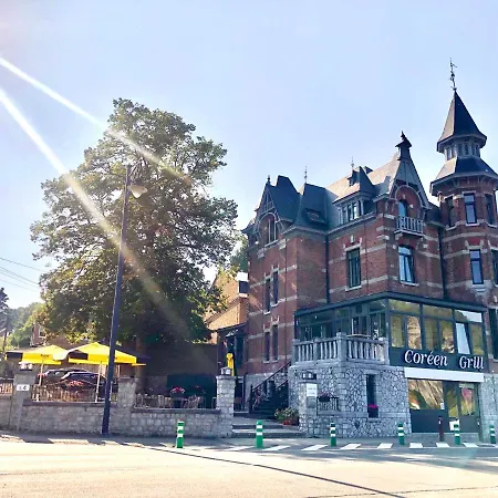 Mes Caprices Mosan Bord De Meuse ベッド・アンド・ブレックファスト 4*