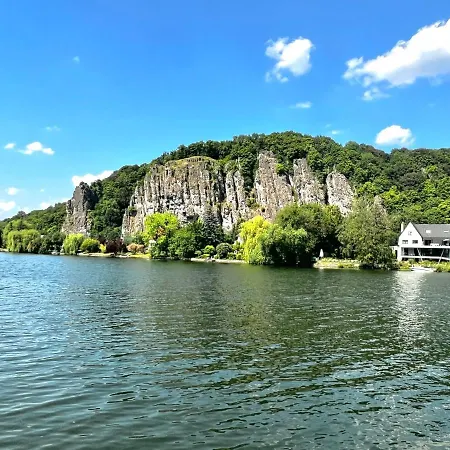 Bed & Breakfast Mes Caprices Mosan Bord De Meuse