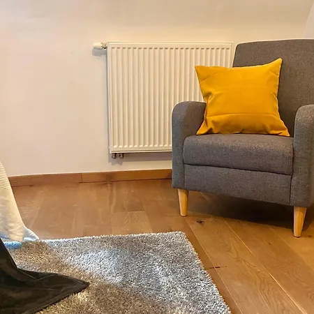 Mes Caprices Mosan Bord De Meuse Bed & Breakfast 4*