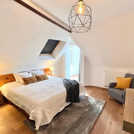 ベッド・アンド・ブレックファスト Mes Caprices Mosan Bord De Meuse