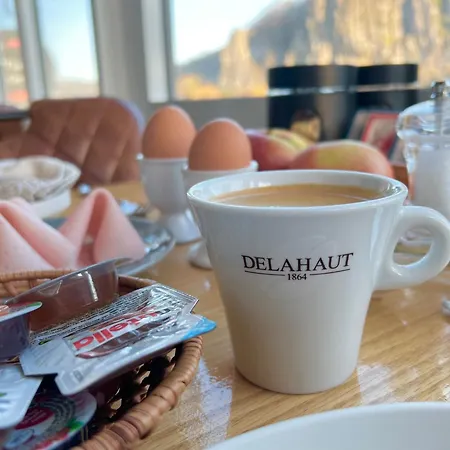 Mes Caprices Mosan Bord De Meuse 4* Namur