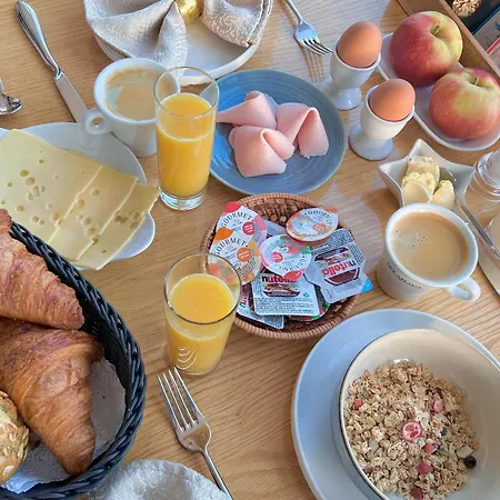 Couette-café Mes Caprices Mosan Bord De Meuse